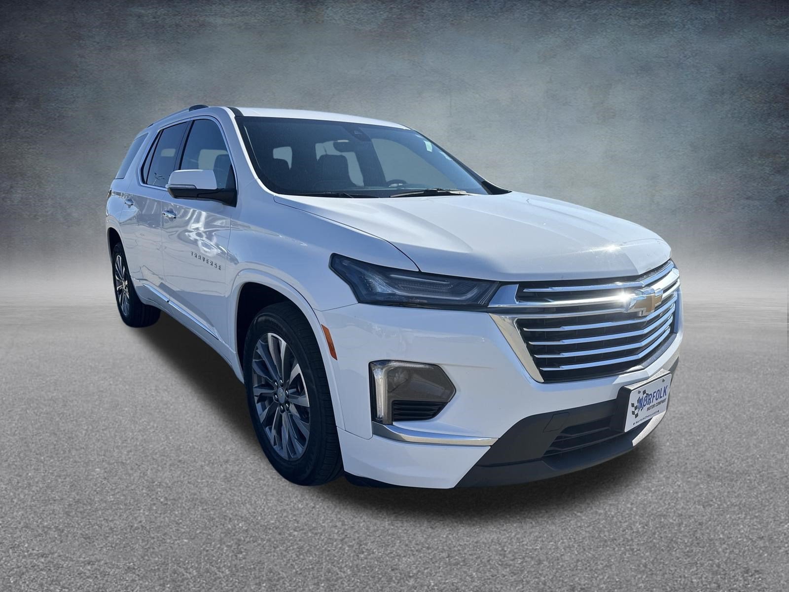 2023 Chevrolet Traverse — rear three-quarter view